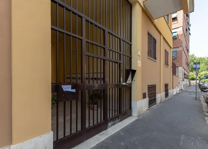 Iflat Garbatella Grand Penthouse *